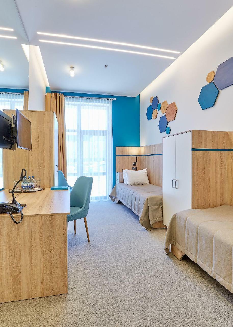Aqua-Minsk Hotel Plus Екстериор снимка