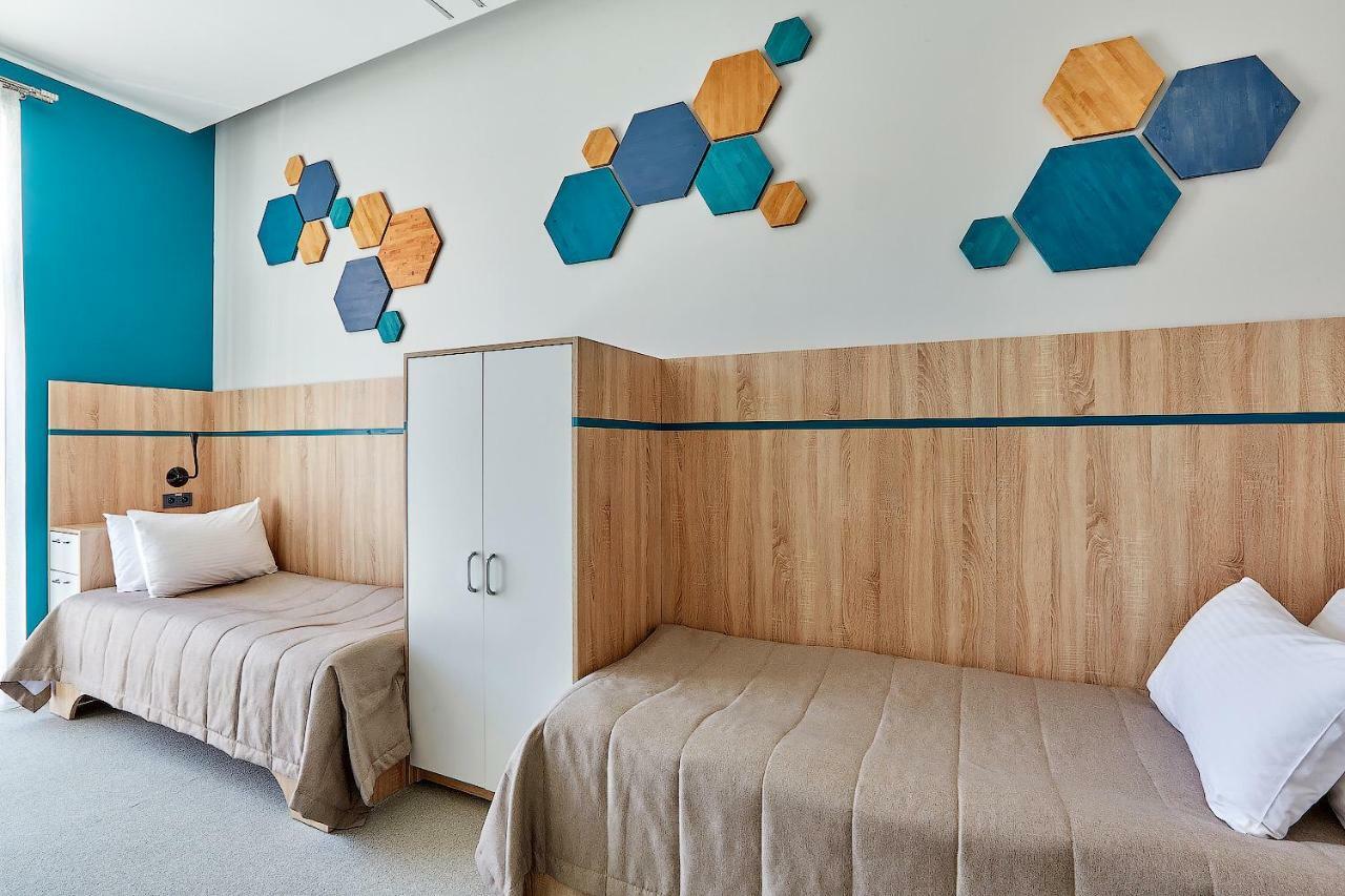 Aqua-Minsk Hotel Plus Екстериор снимка
