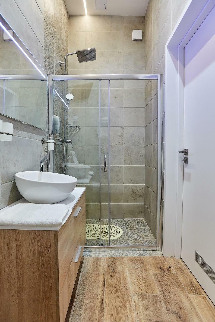 Aqua-Minsk Hotel Plus Екстериор снимка