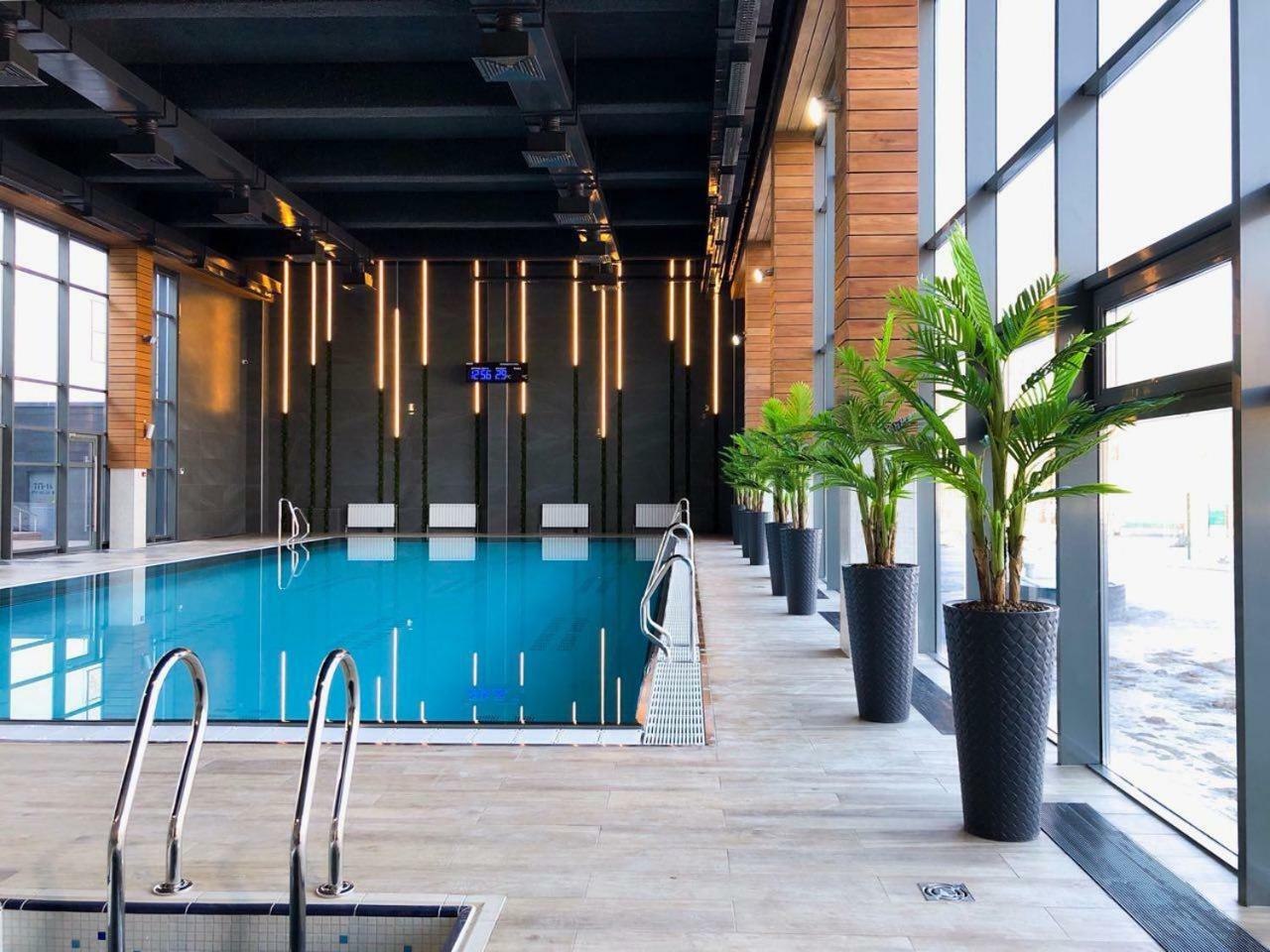 Aqua-Minsk Hotel Plus Екстериор снимка
